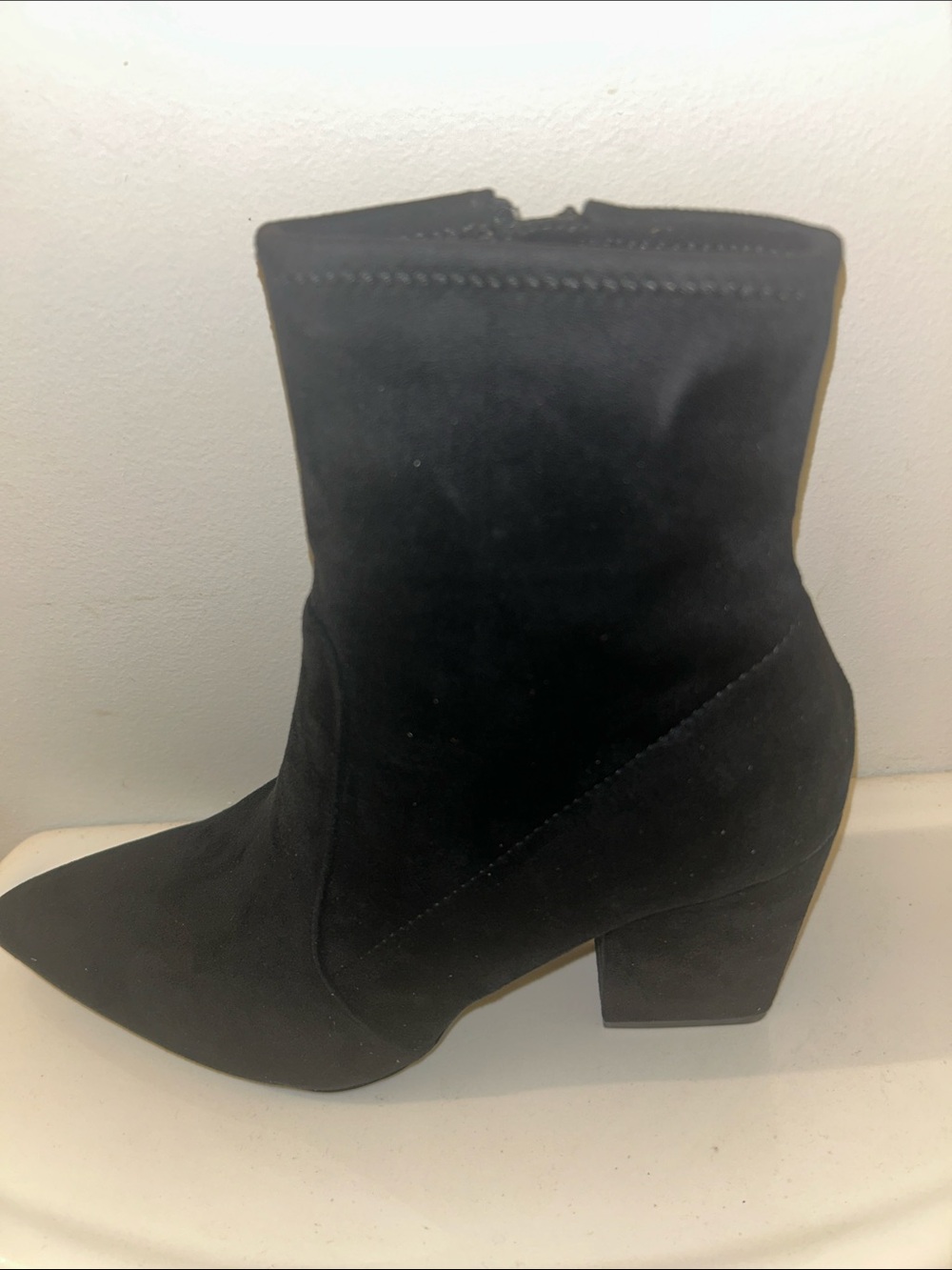Women's Black Pointed Toe Block Heel Ankle Boot